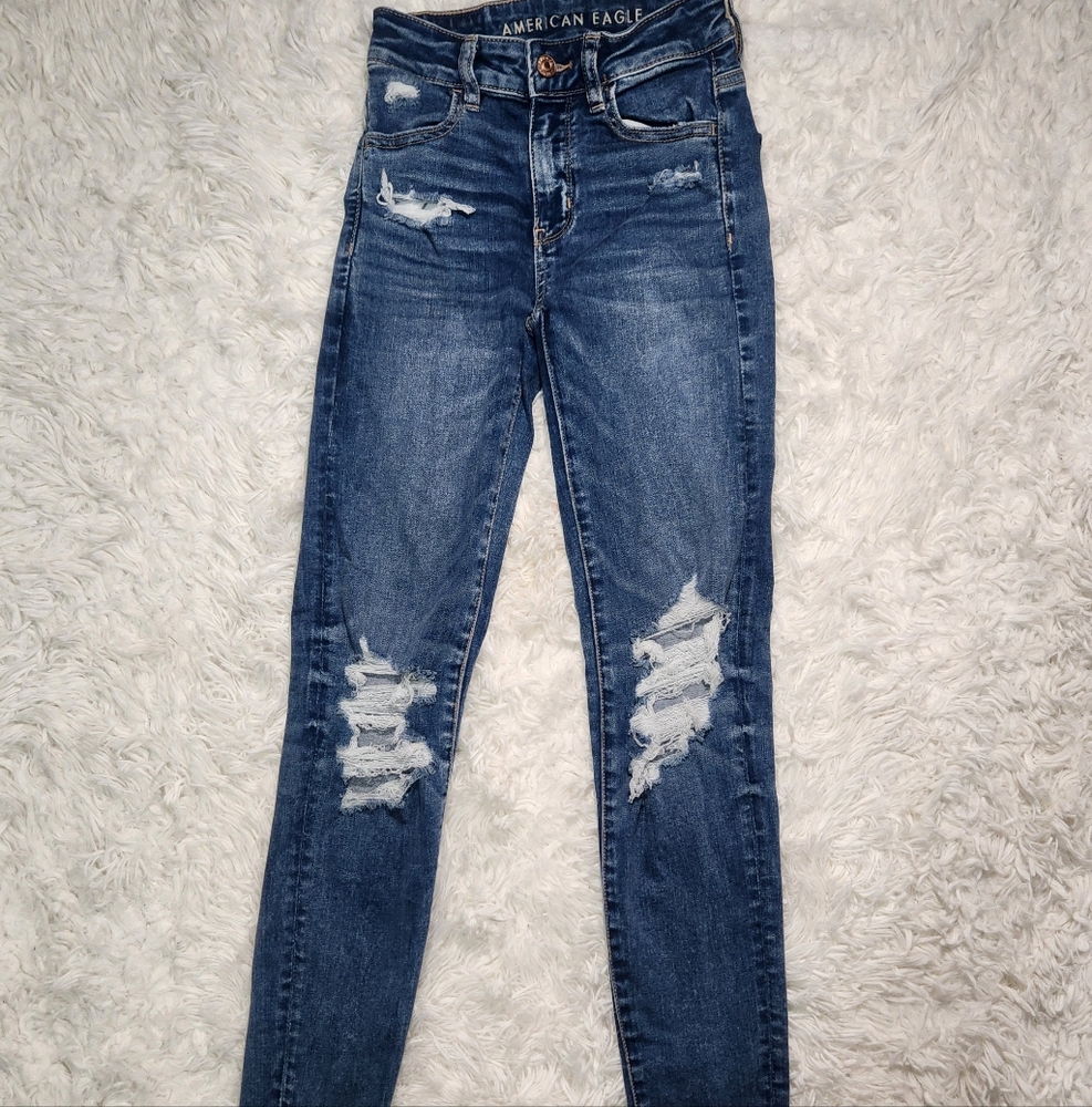 American Eagle Outfitters Women's High Rise Blue Jeans